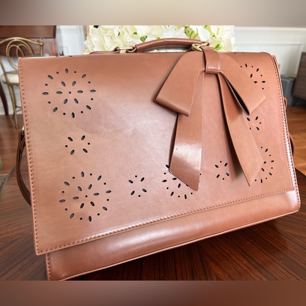 Vegan Leather Briefcase with Strap 15.6 inches